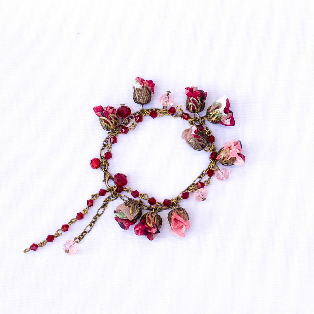 Pauline bracelet by Ana Popova